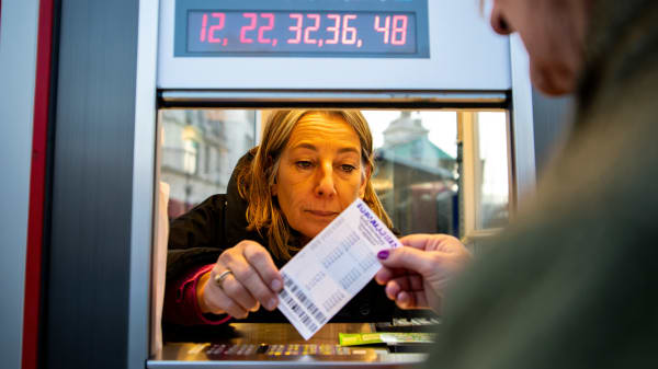 Pieniądze na nadzieję: EuroMillions, 53 mln euro w stawce